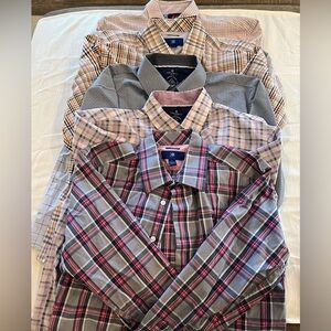 Lot of six men’s casual button up shirts. All size large